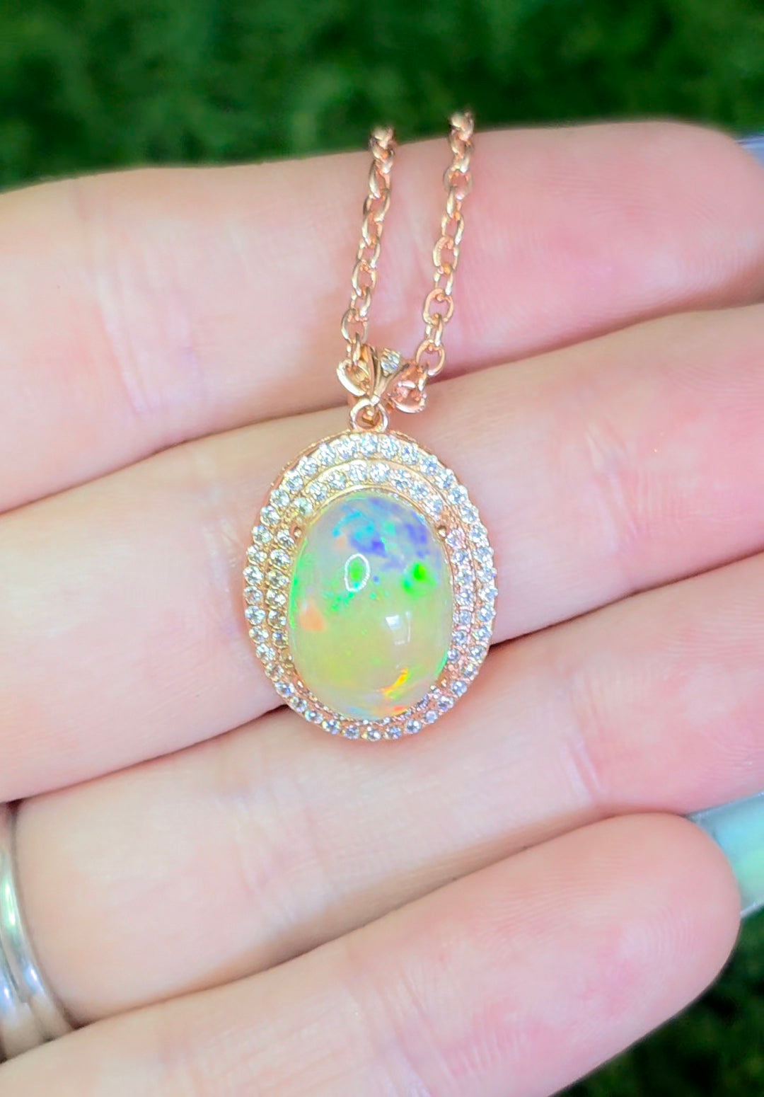Opal Pendant in Rose Gold