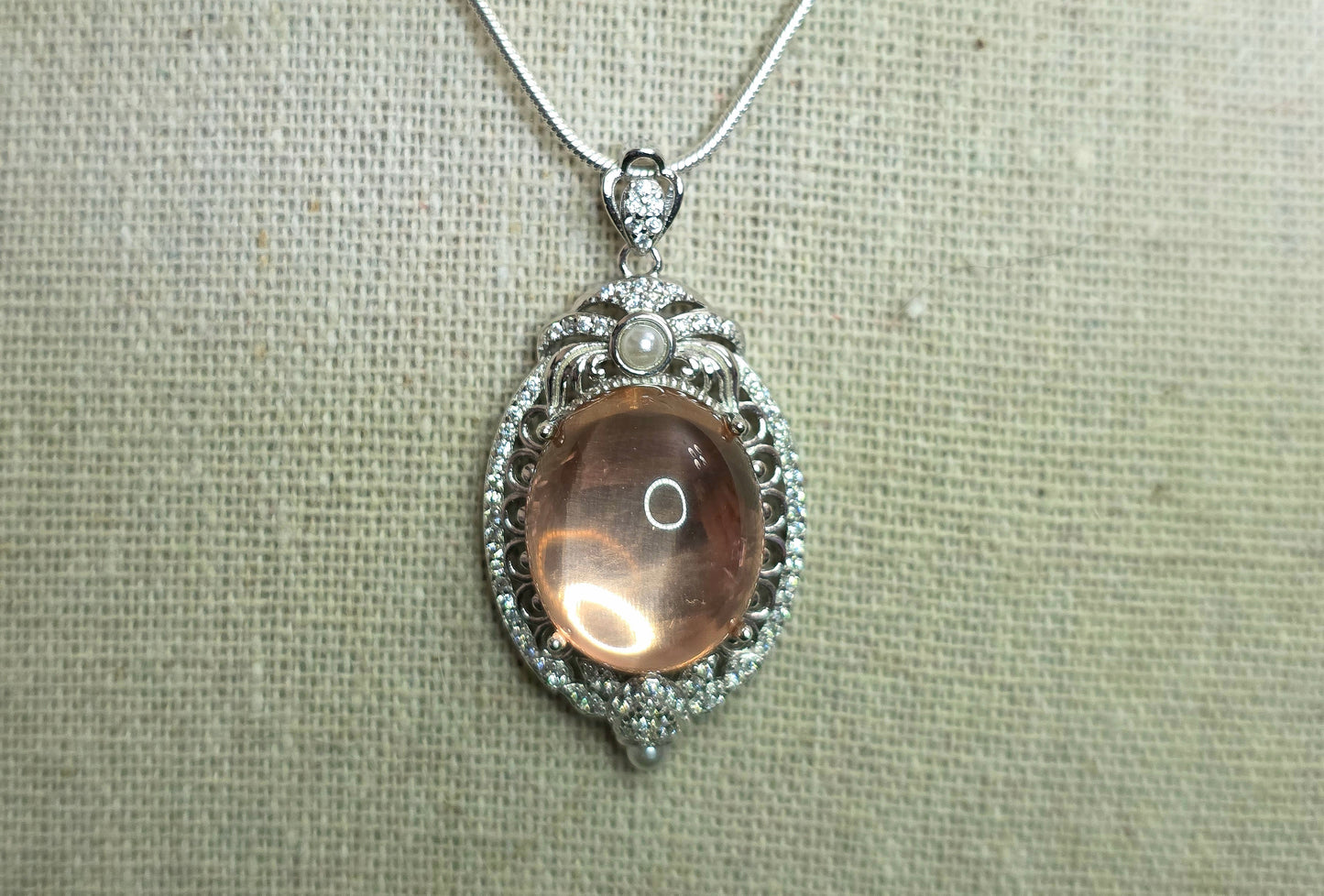 Star Rose Quartz Pendant
