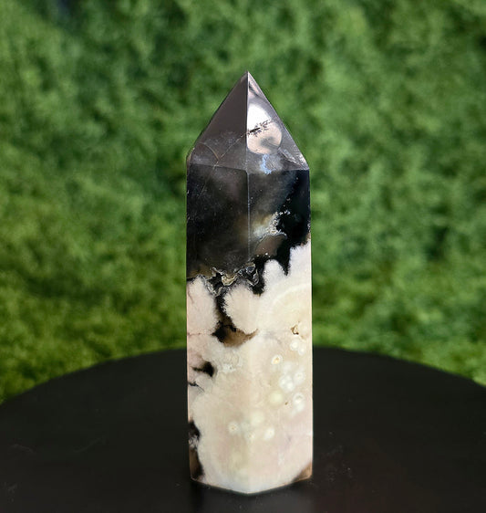 Black Flower Agate Tower B