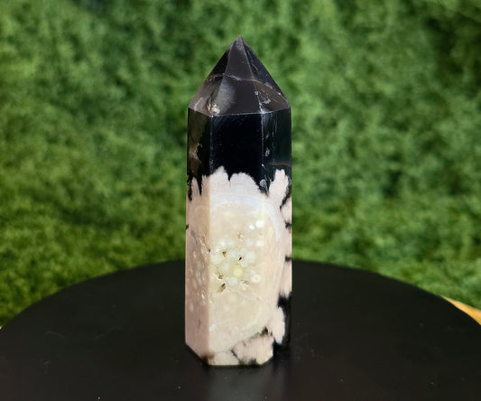 Black Flower Agate Tower B