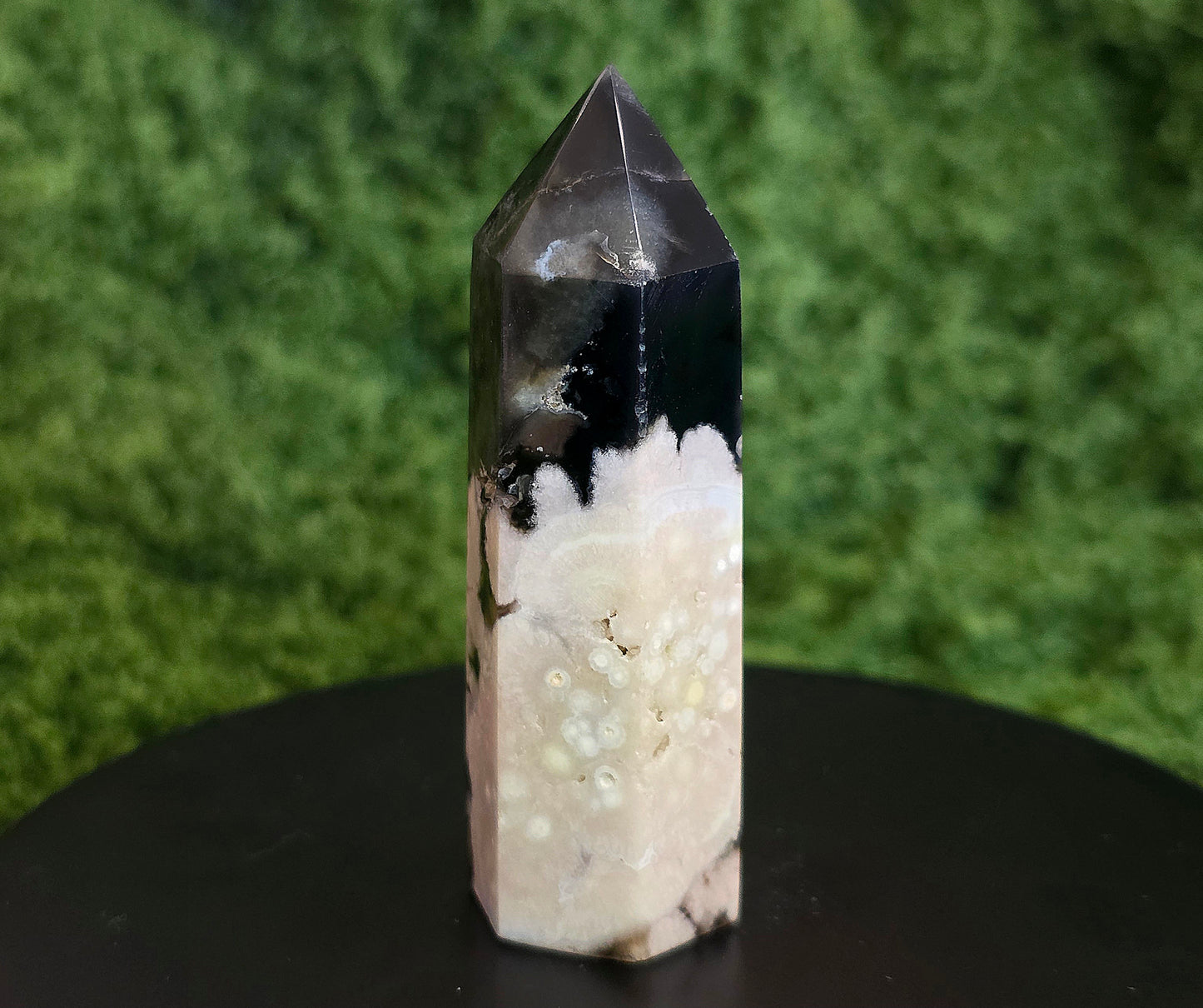 Black Flower Agate Tower B