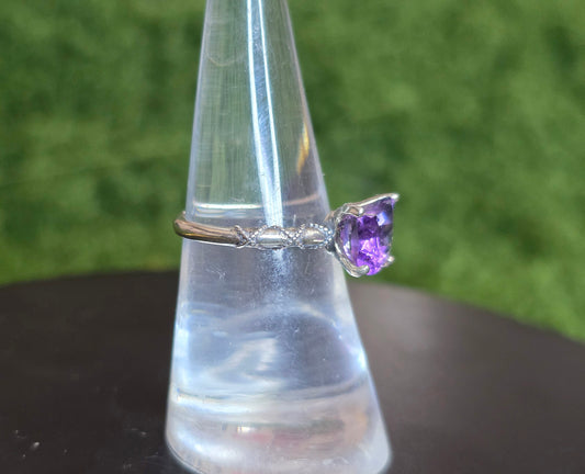 Amethyst Cat Ring B