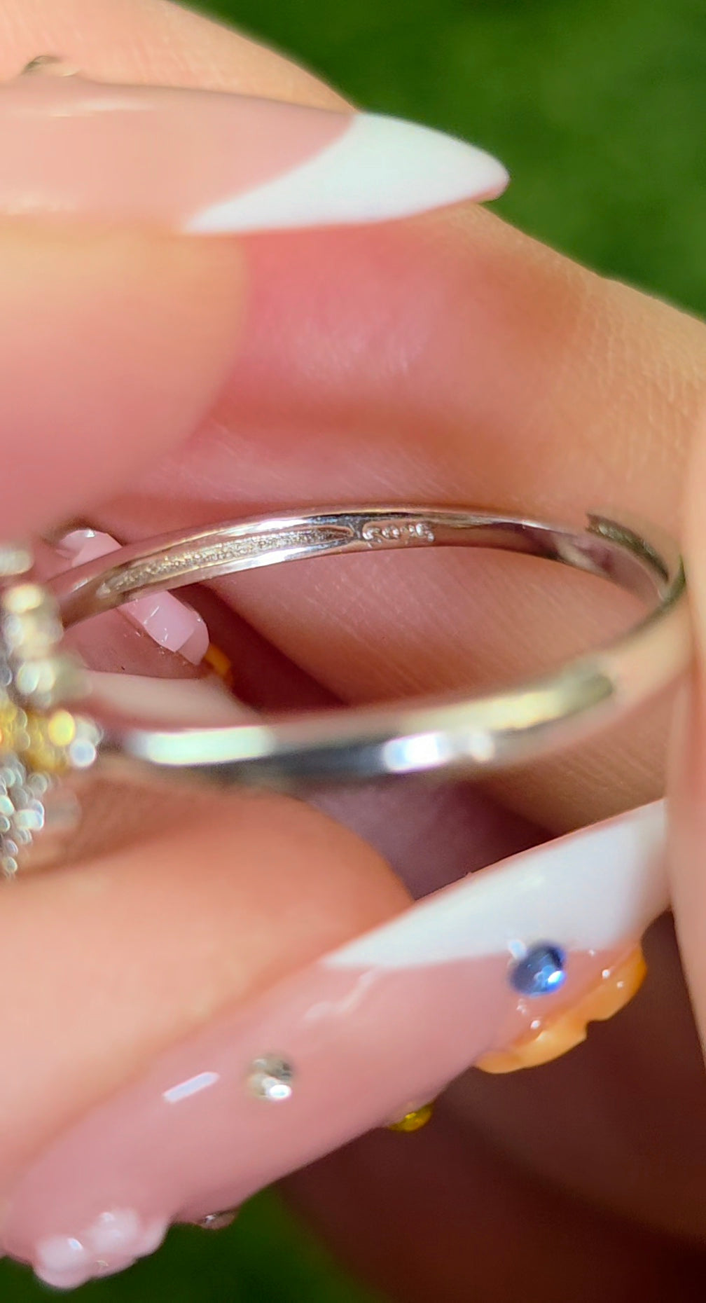 Dainty Emerald Lace Ring
