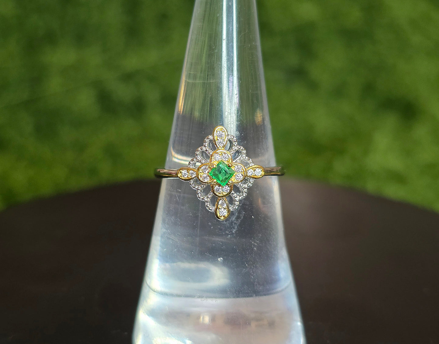 Dainty Emerald Lace Ring