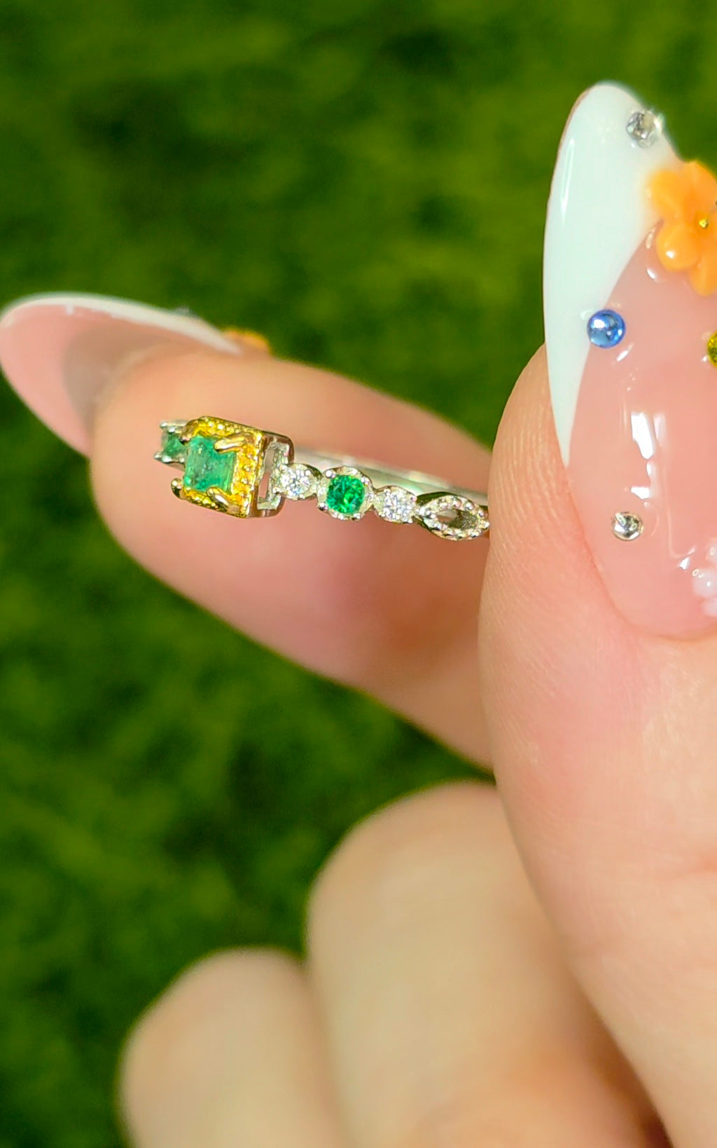 Dainty Square Emerald Ring