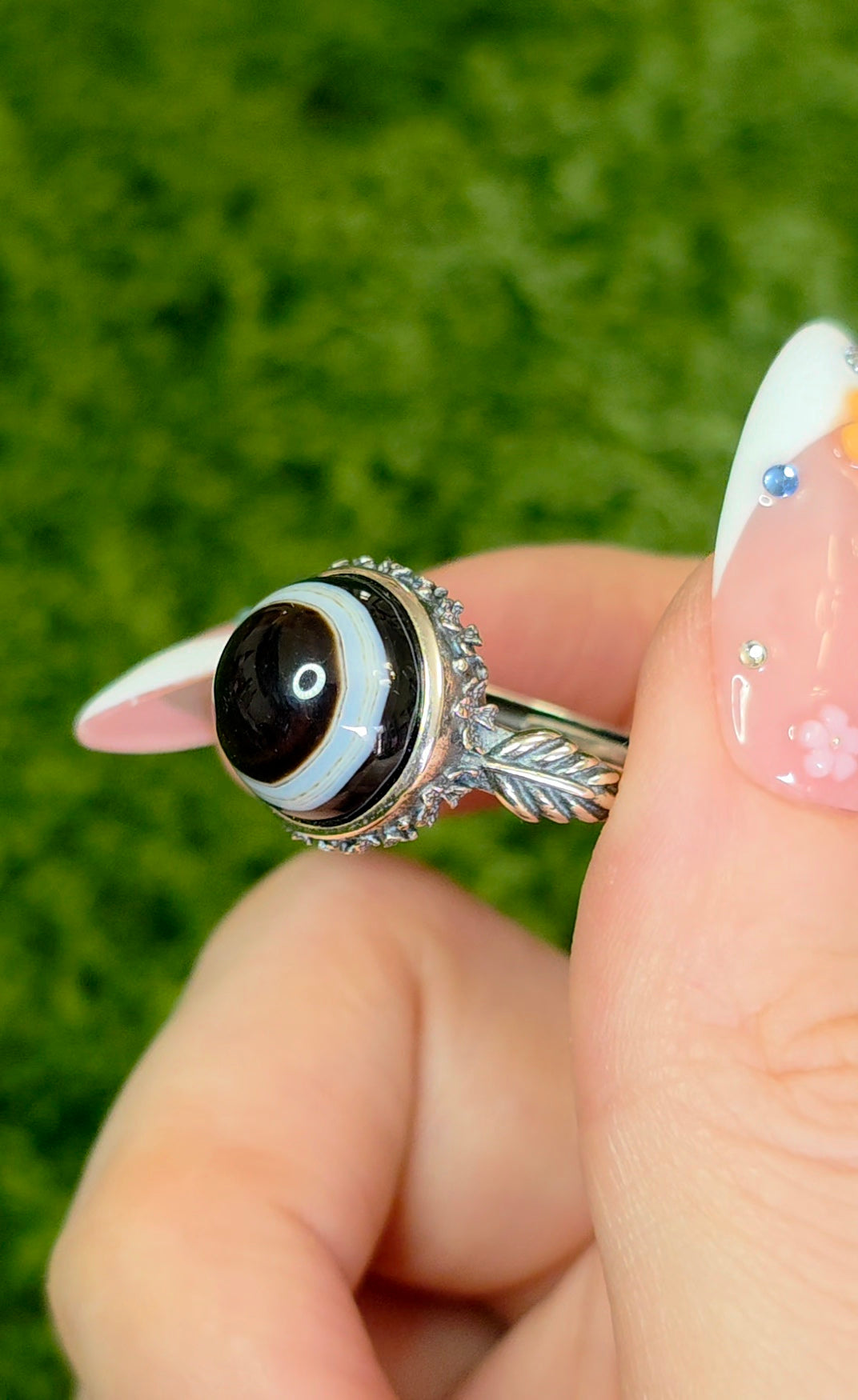 Black and White Agate Ring C