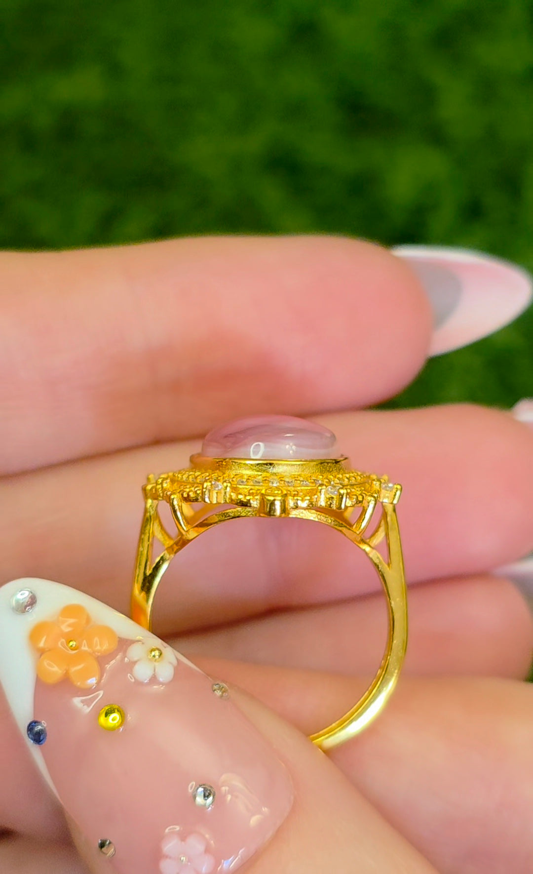 Pink Shell Golden Ring