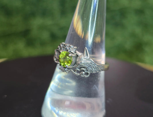 Peridot Fox Ring