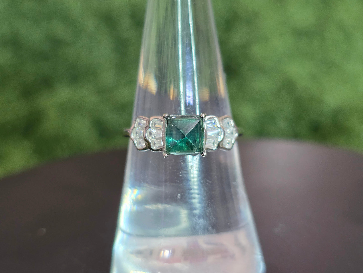 Green Tourmaline Sugarloaf Ring