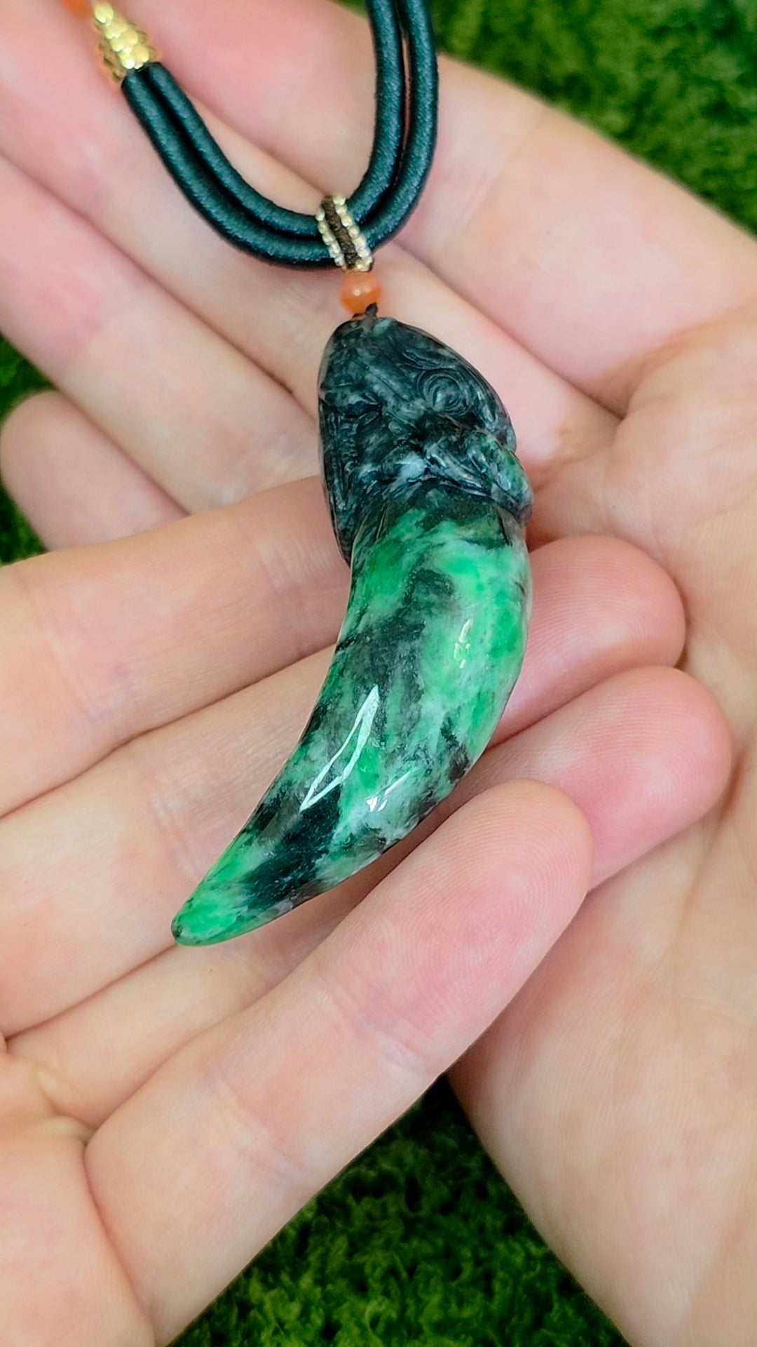 Green Jadeite Dragon Tooth Pendant Necklace