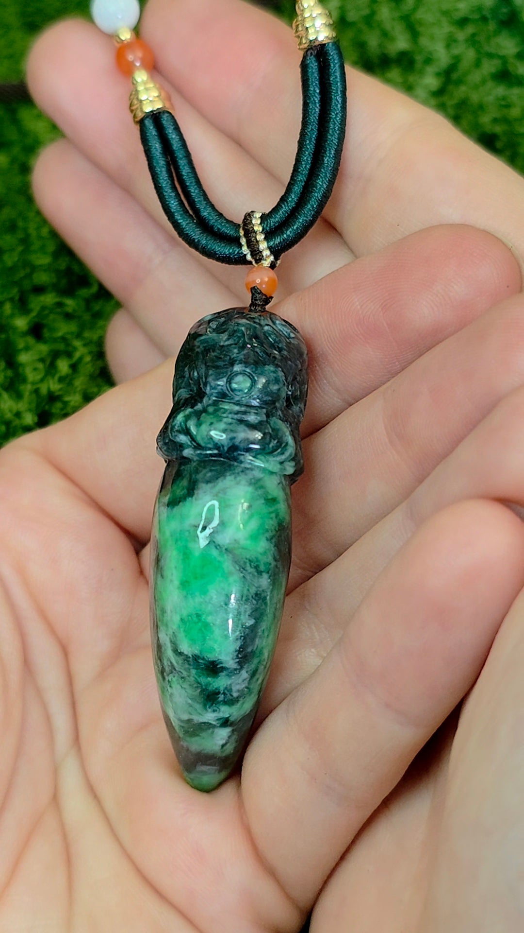 Green Jadeite Dragon Tooth Pendant Necklace