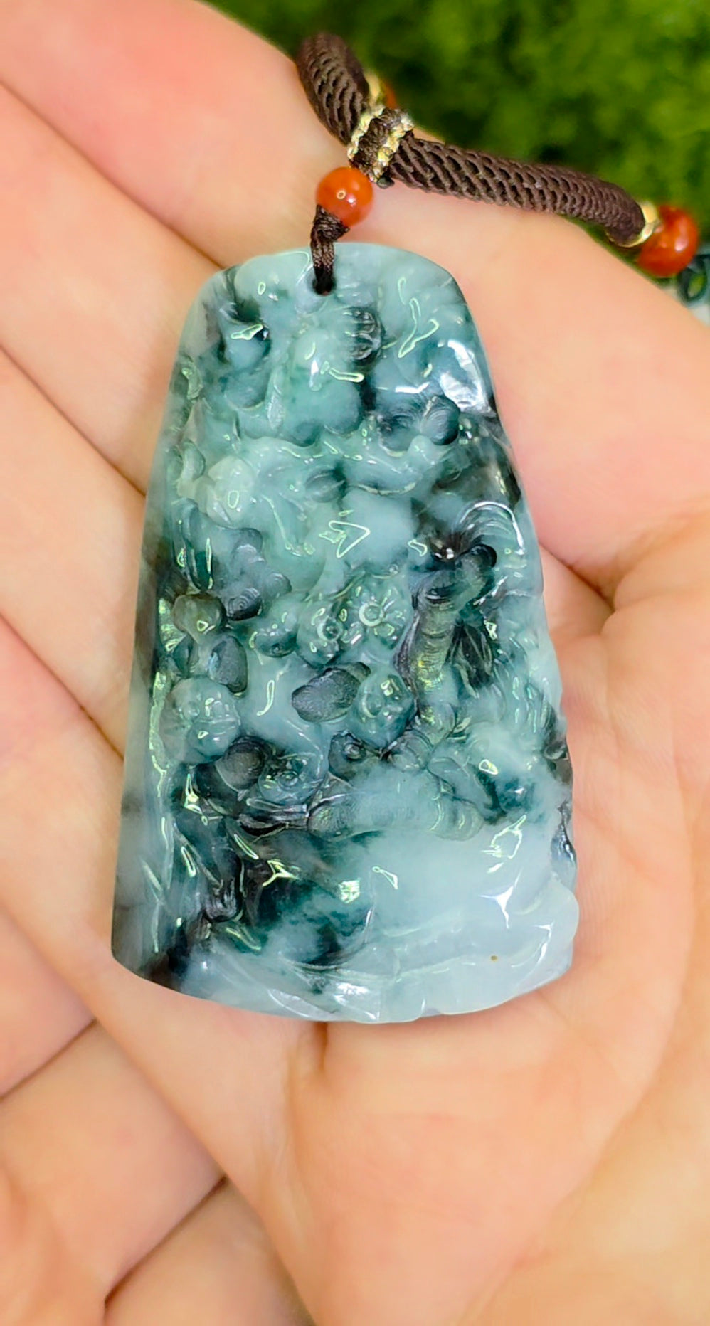 Green and White Jadeite Nature Motif Pendant Necklace