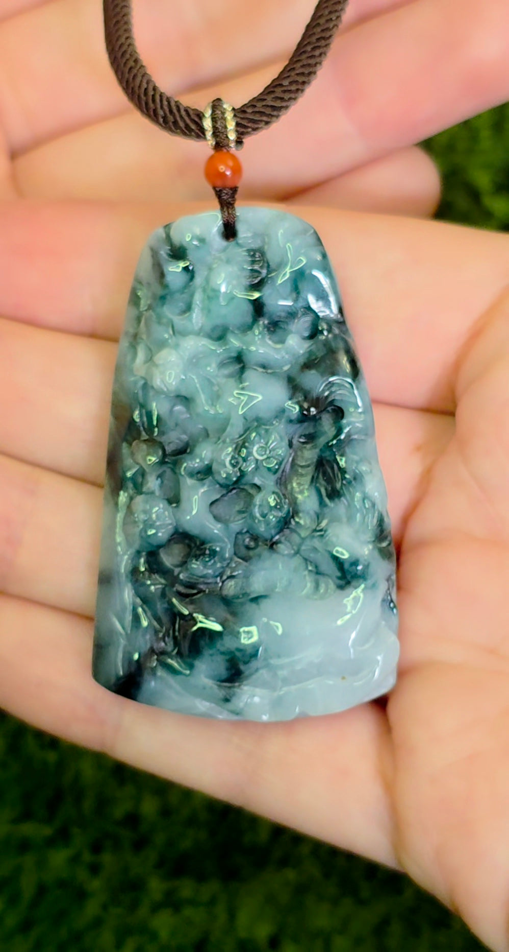 Green and White Jadeite Nature Motif Pendant Necklace