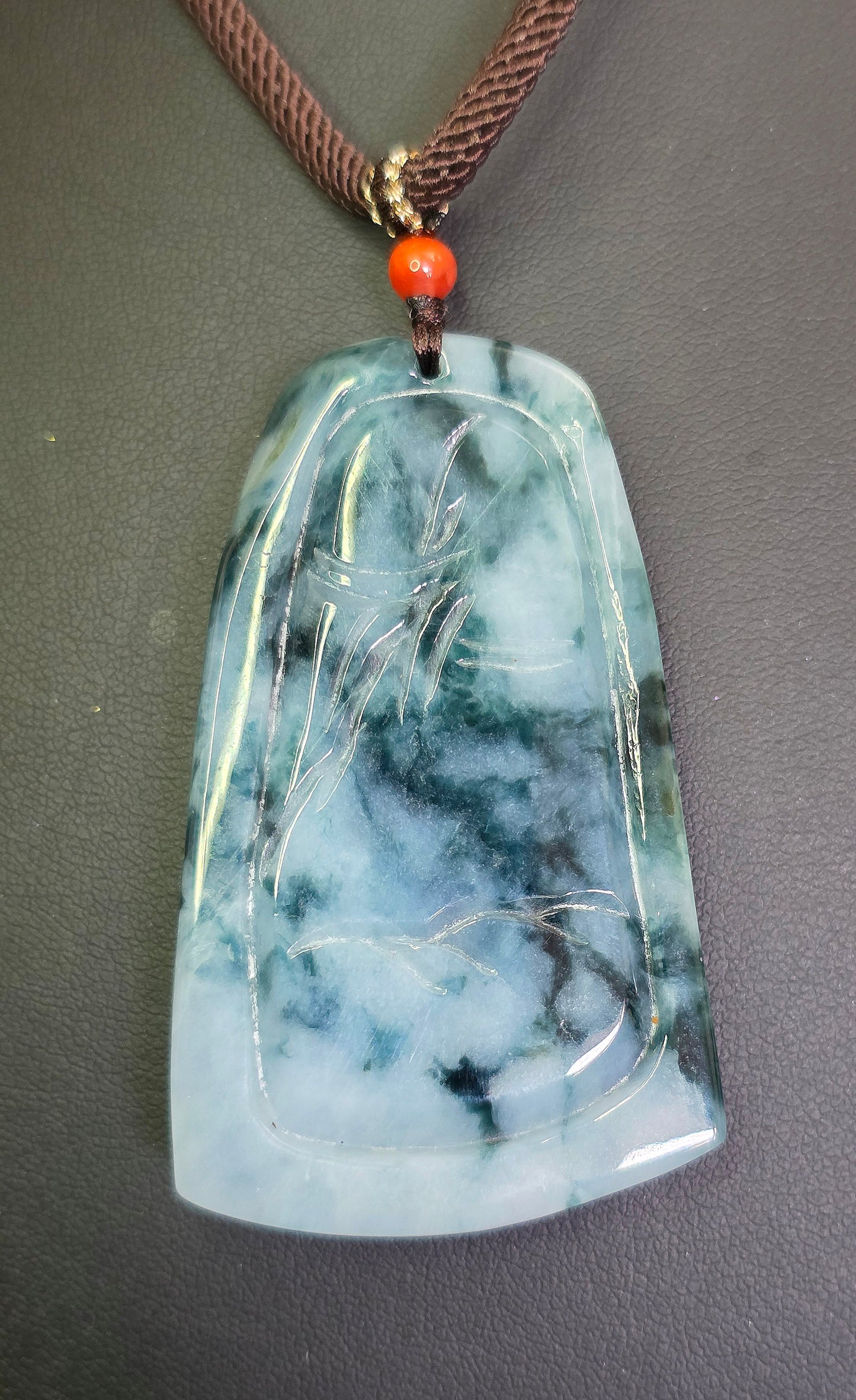Green and White Jadeite Nature Motif Pendant Necklace