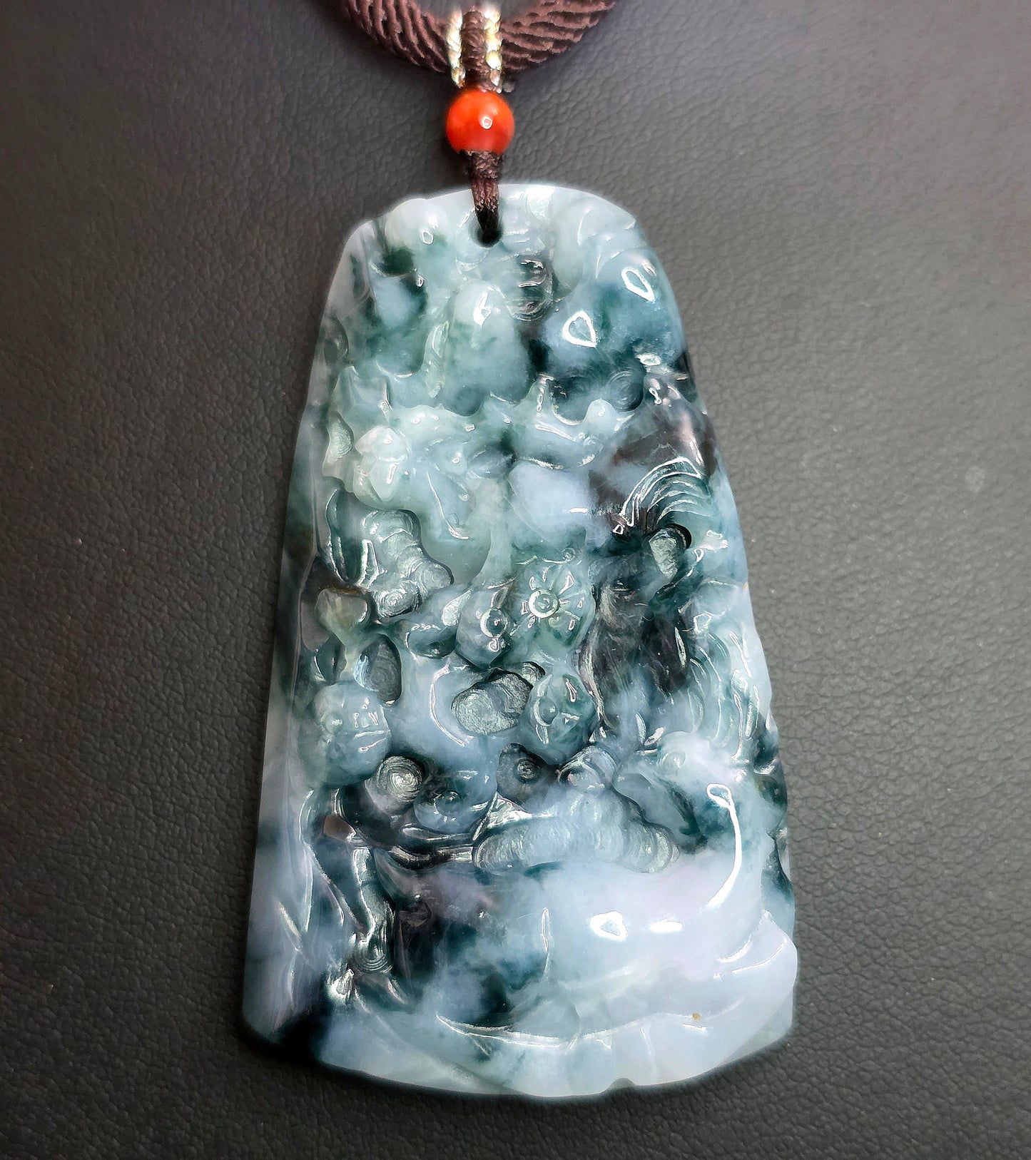 Green and White Jadeite Nature Motif Pendant Necklace