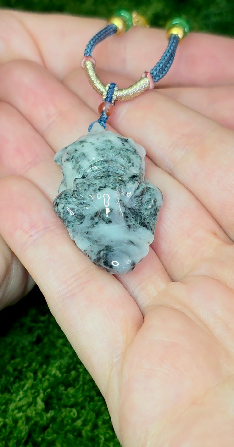 White and Green Jadeite Alligator Pendant Necklace