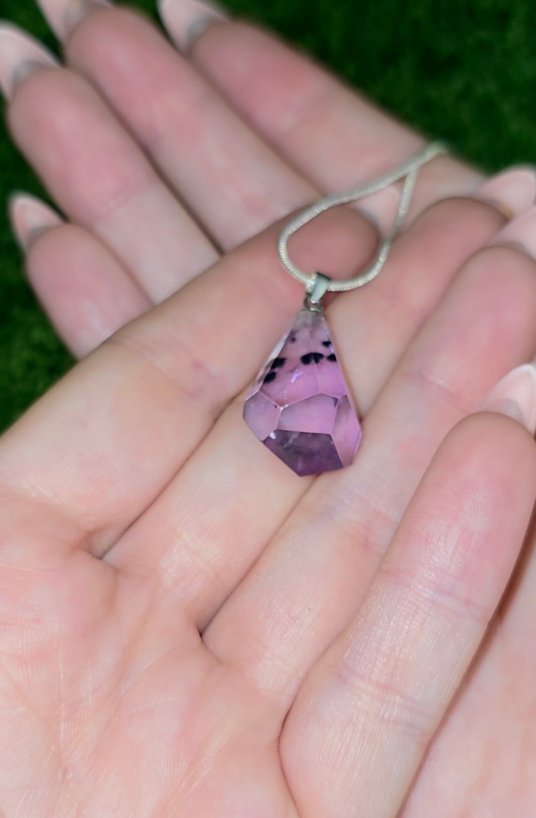 Hollandite in Amethyst Pendant