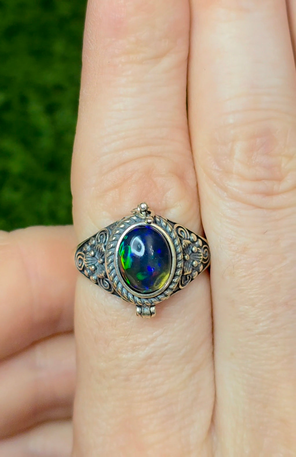 Black Opal Poison Ring