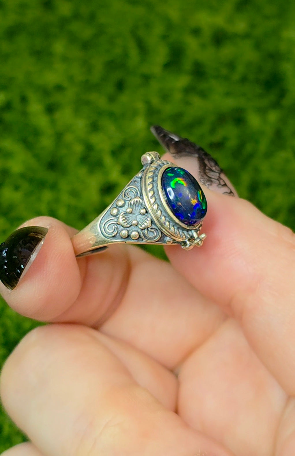 Black Opal Poison Ring