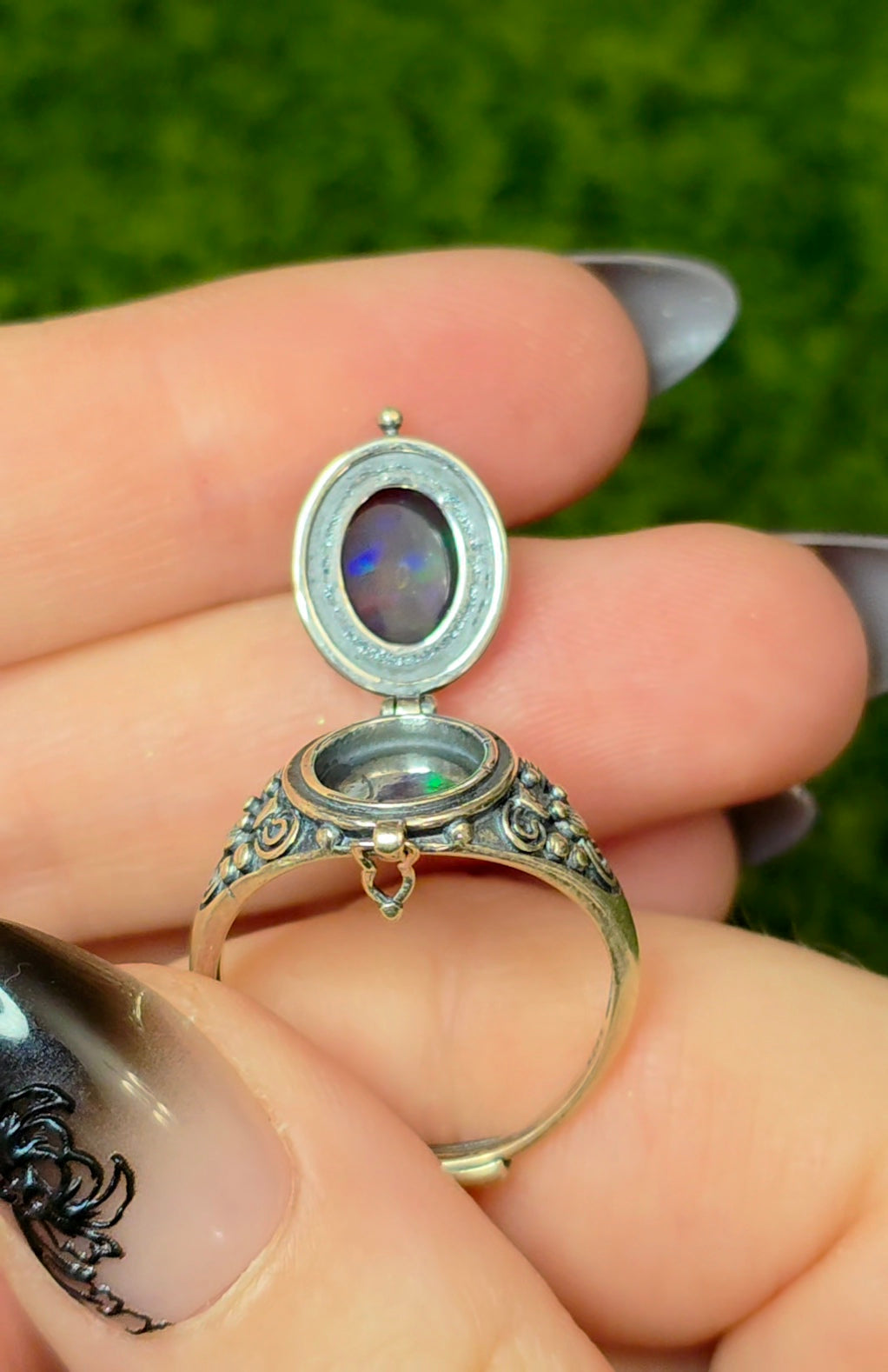 Black Opal Poison Ring