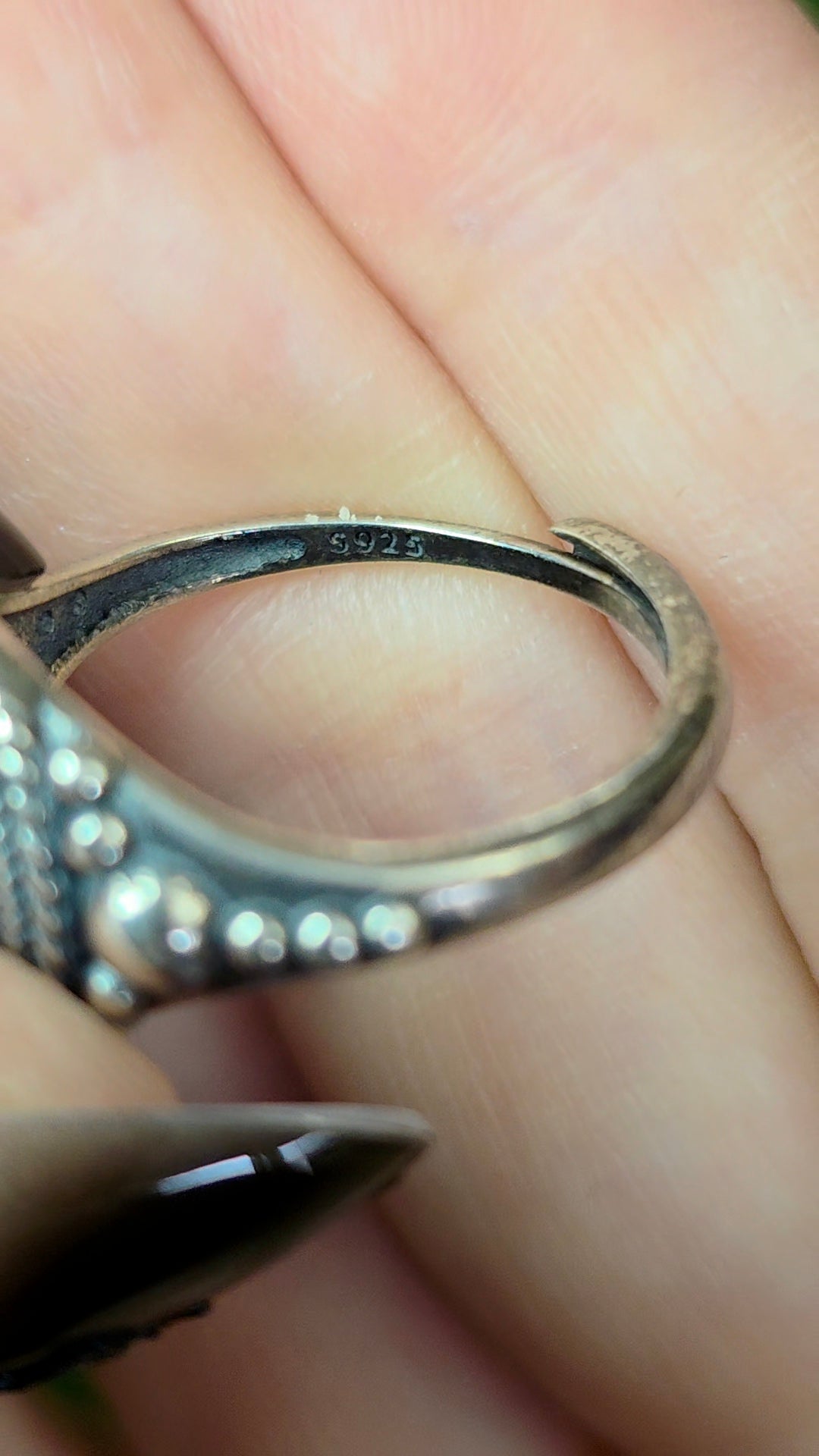 Black Shell Ring