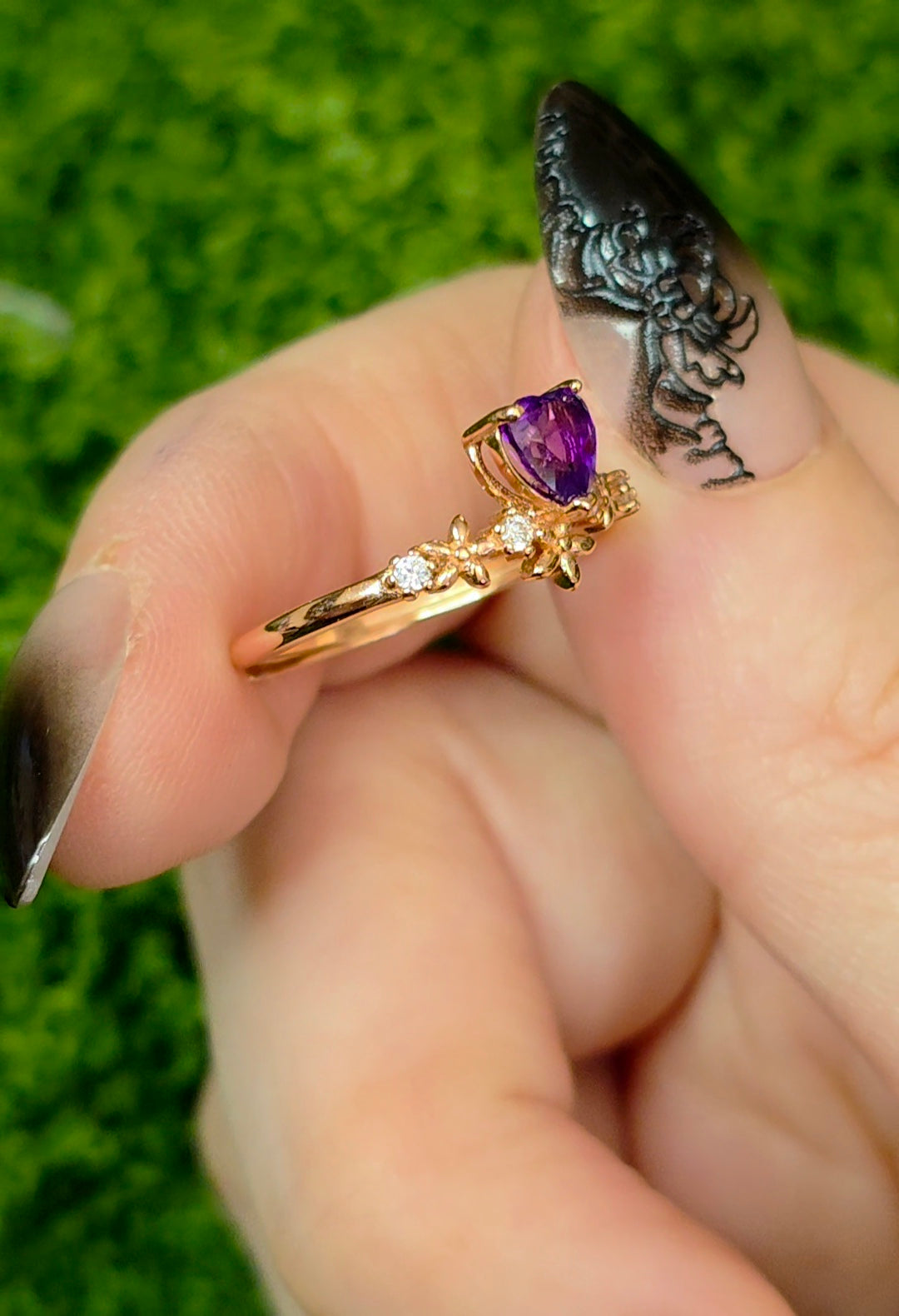 Dainty Amethyst Heart Ring
