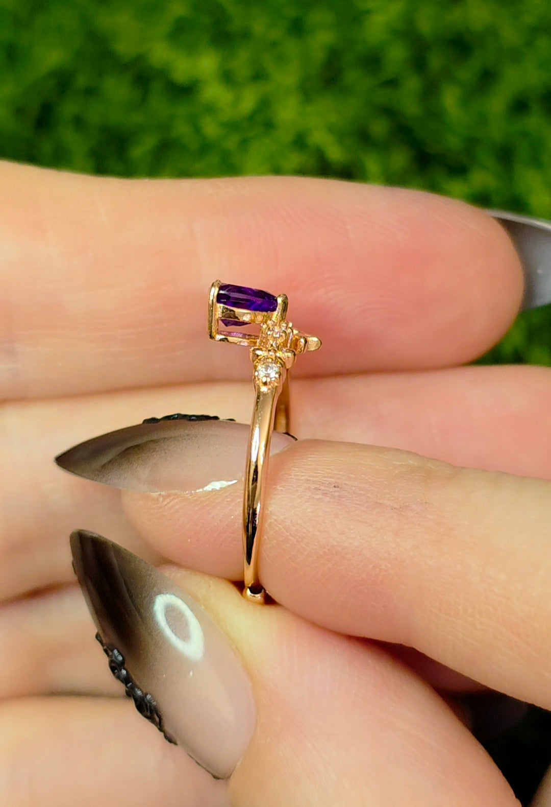 Dainty Amethyst Heart Ring