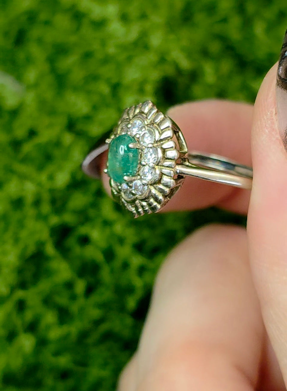 Emerald Cabochon Ring