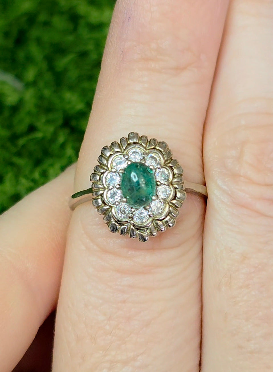 Emerald Cabochon Ring