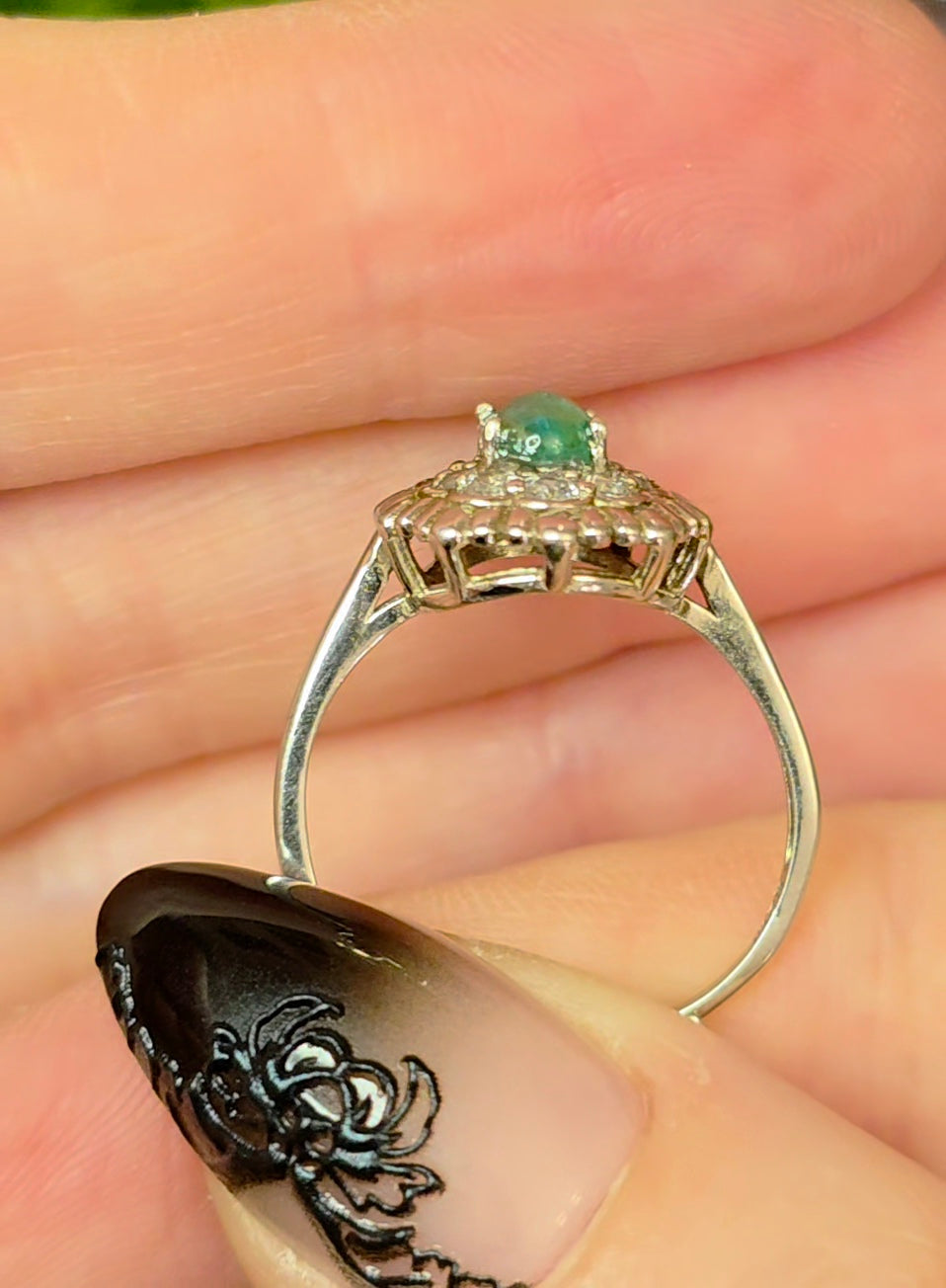 Emerald Cabochon Ring