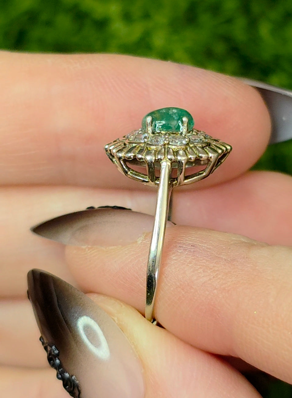 Emerald Cabochon Ring