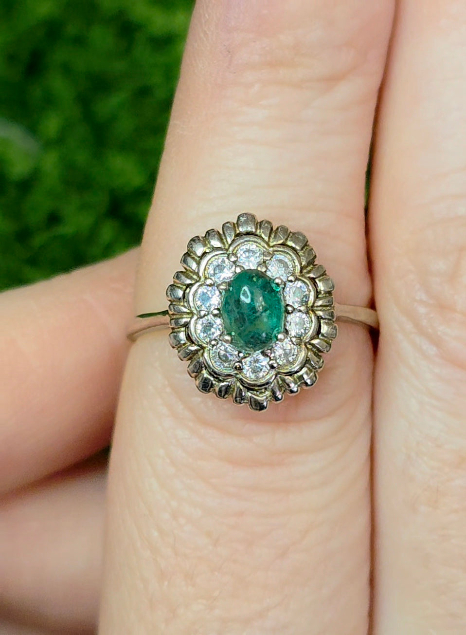 Emerald Cabochon Ring