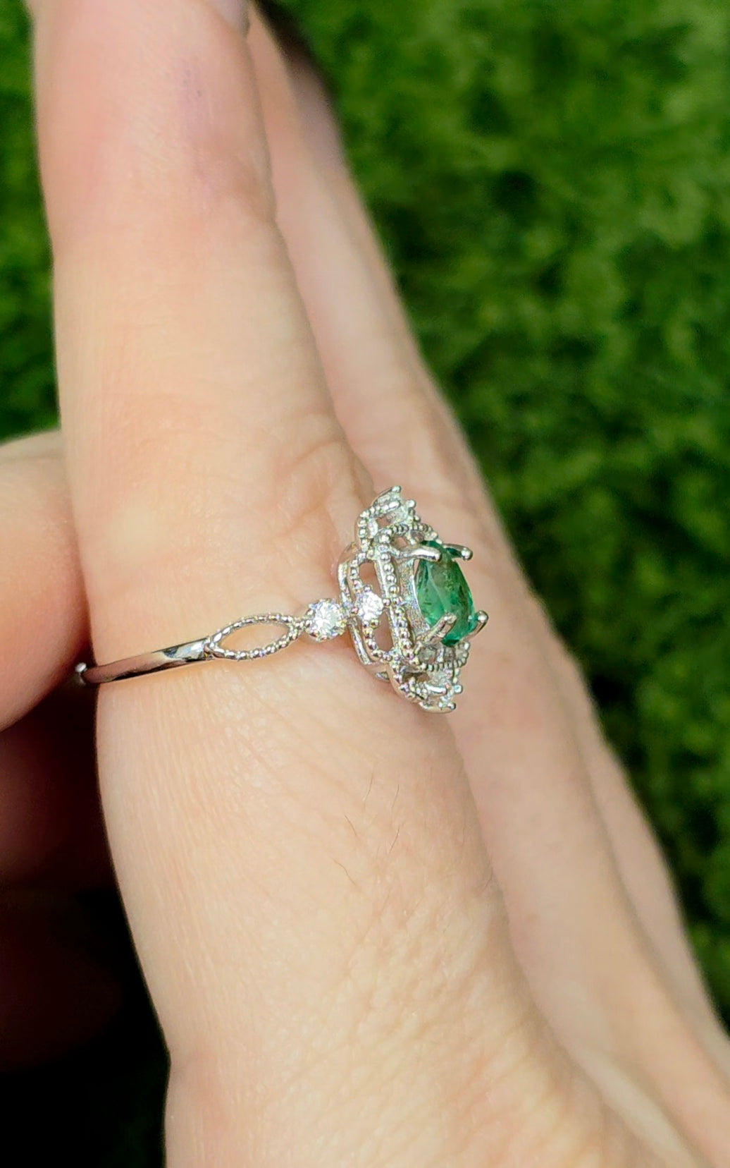 Emerald Filigree Ring