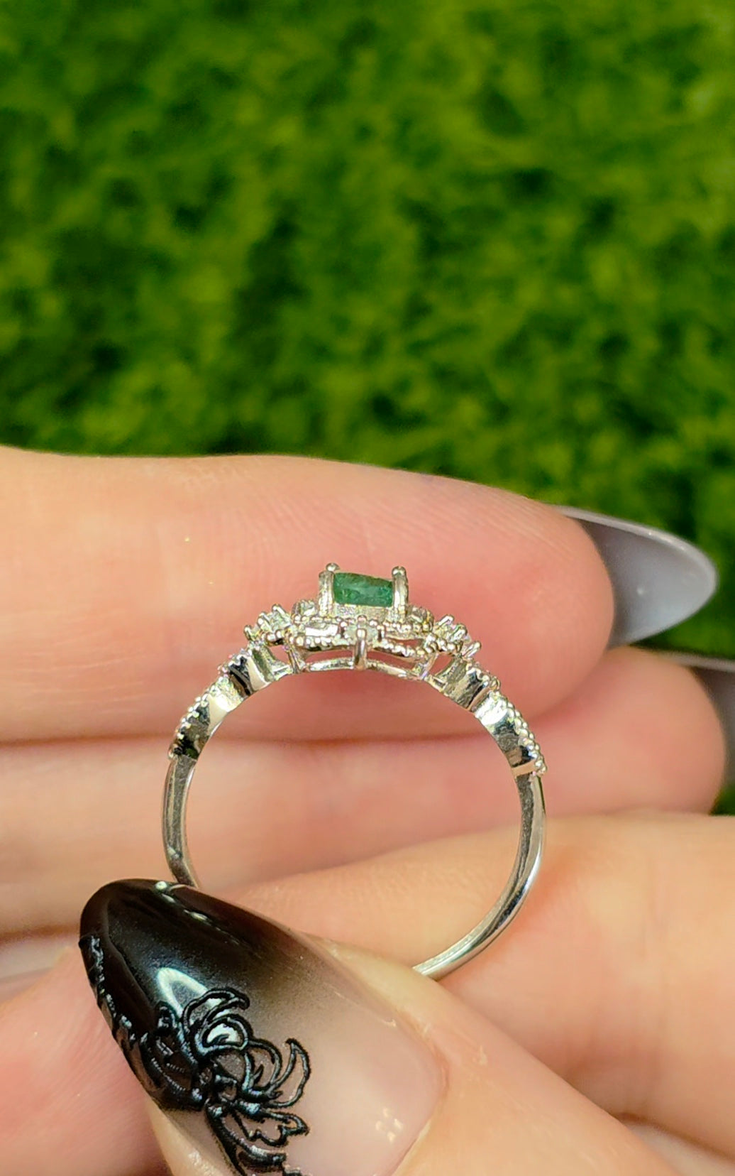Emerald Filigree Ring
