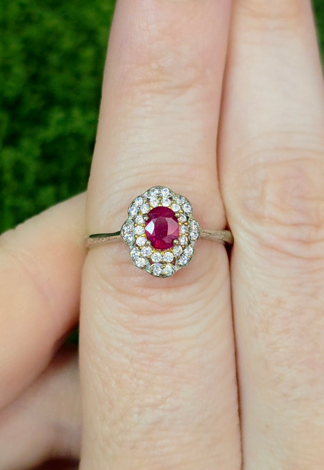 Ruby Cluster Ring