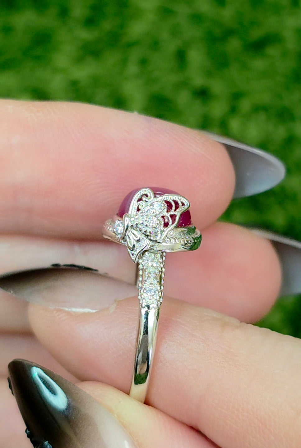 Round Star Ruby Butterfly Ring