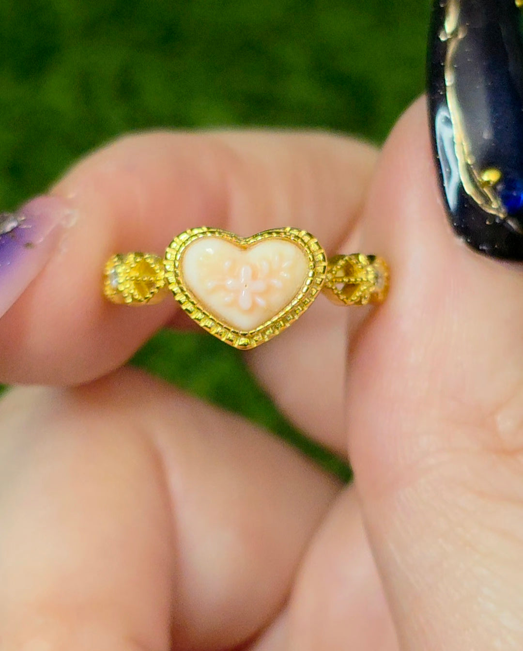 Pink Shell Heart Ring B
