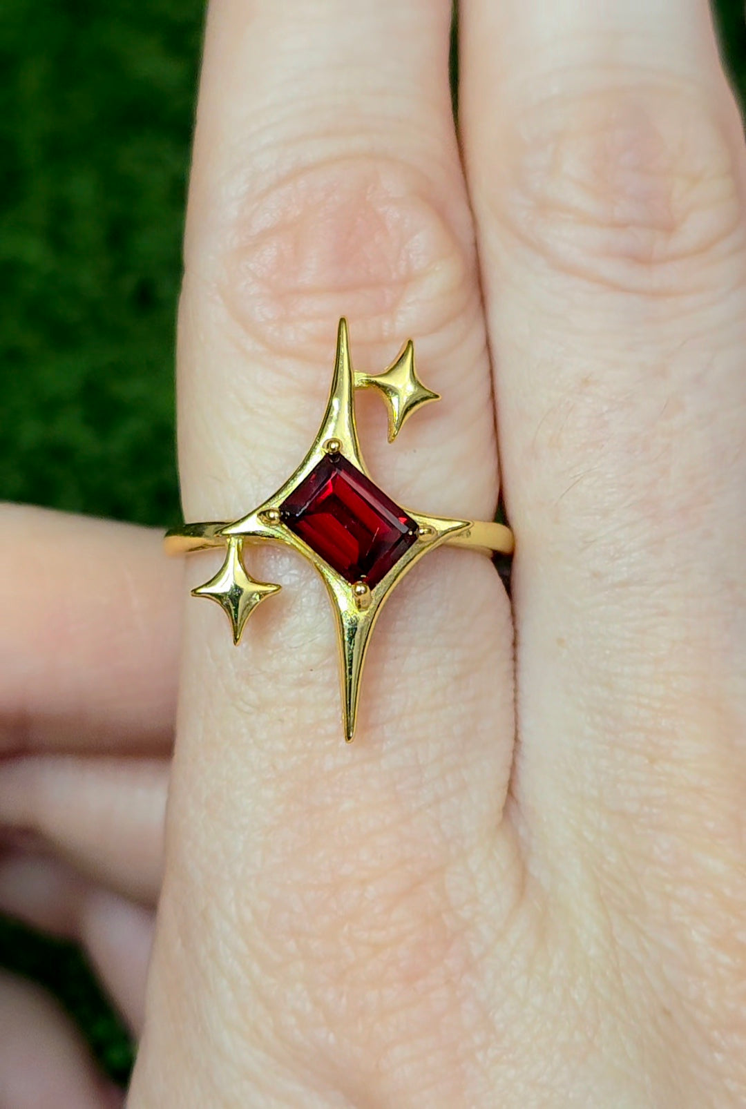 Garnet Starshine Ring B