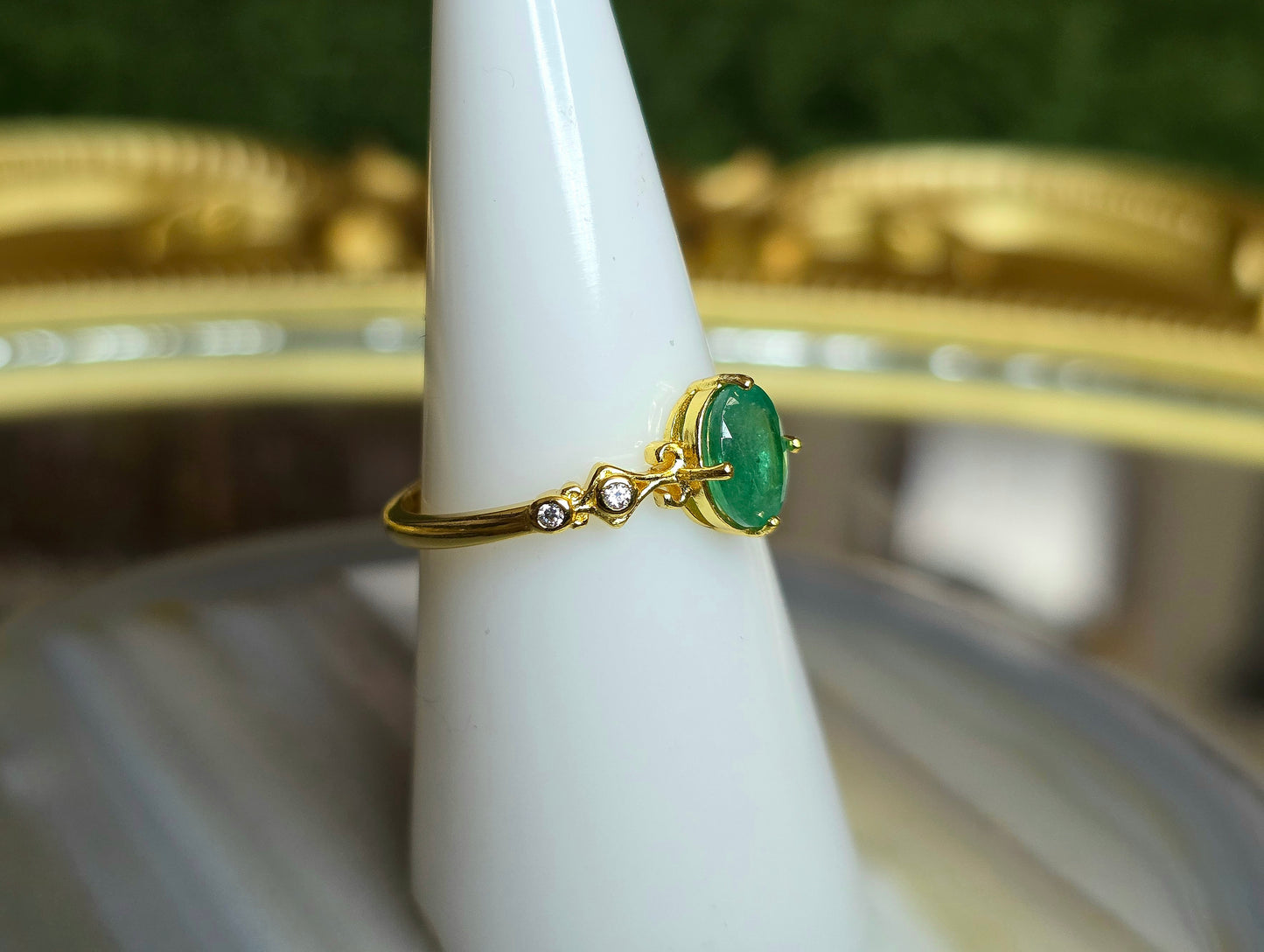 Emerald Solitare Ring