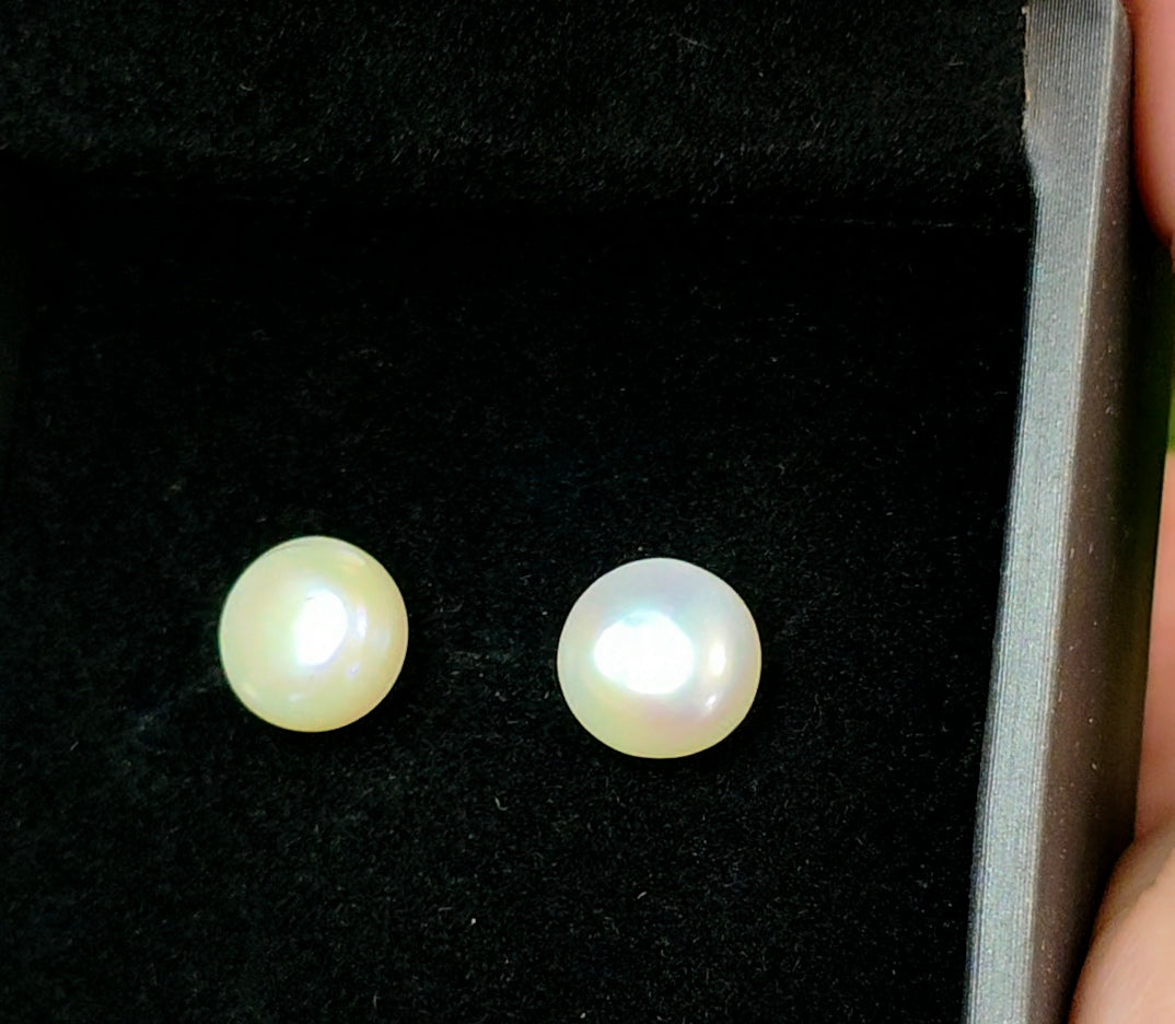 Freshwater Pearl Earrings
