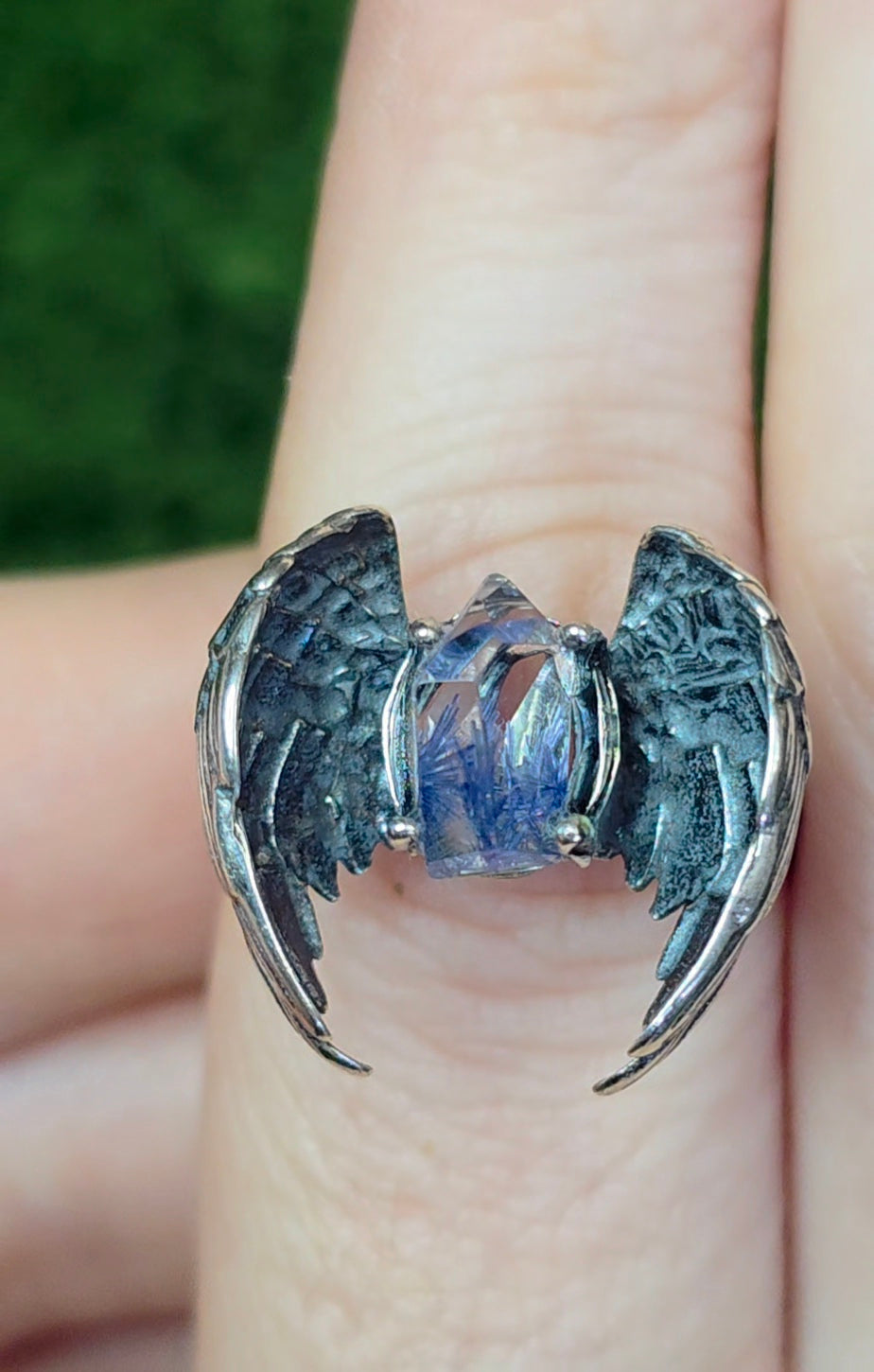 Winged Dumotierite Ring