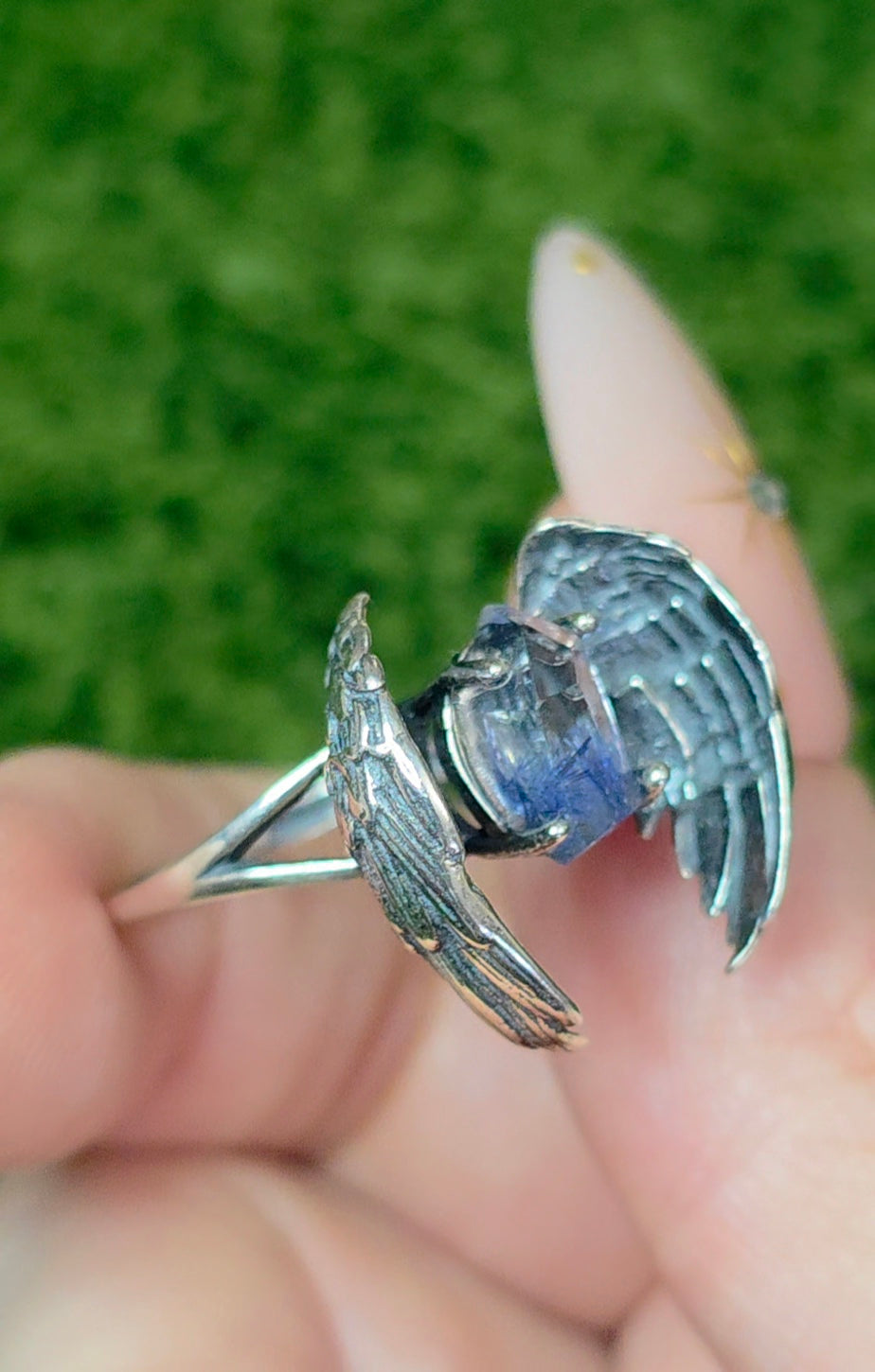 Winged Dumotierite Ring