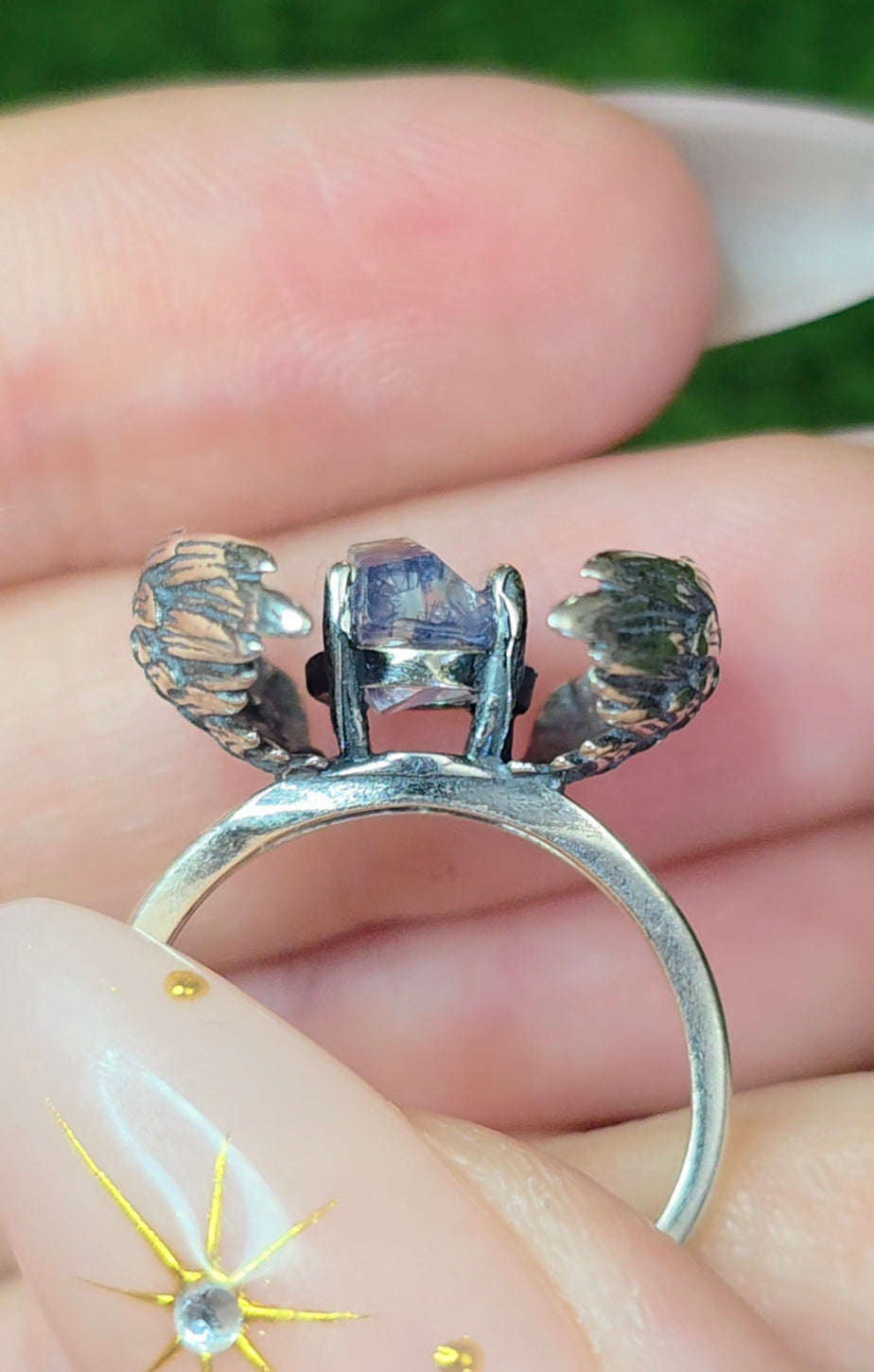 Winged Dumotierite Ring