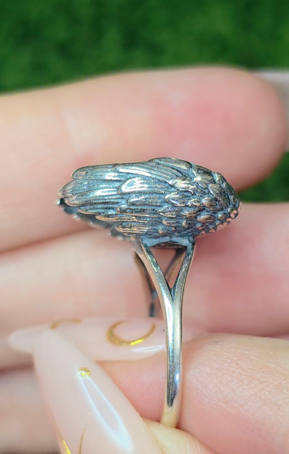 Winged Dumotierite Ring