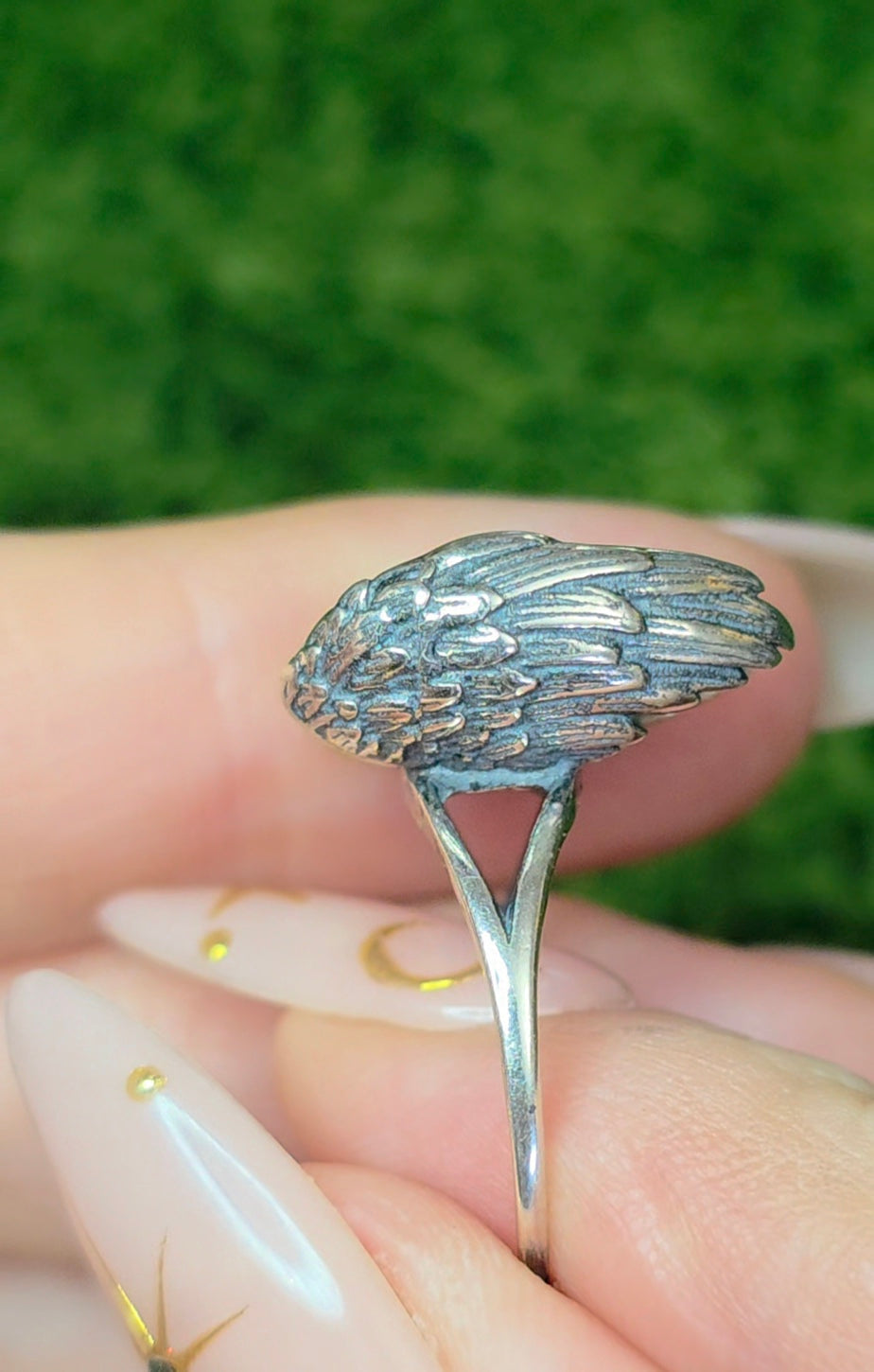 Winged Dumotierite Ring