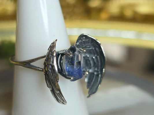 Winged Dumotierite Ring