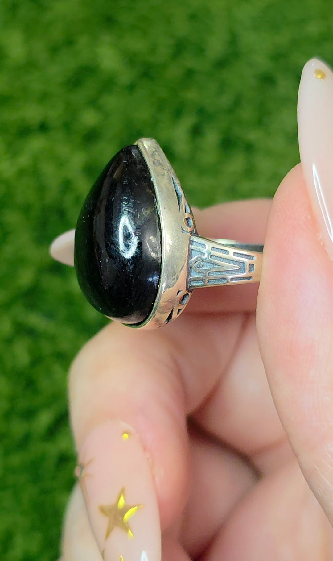 Hypersthene Teardrop Ring