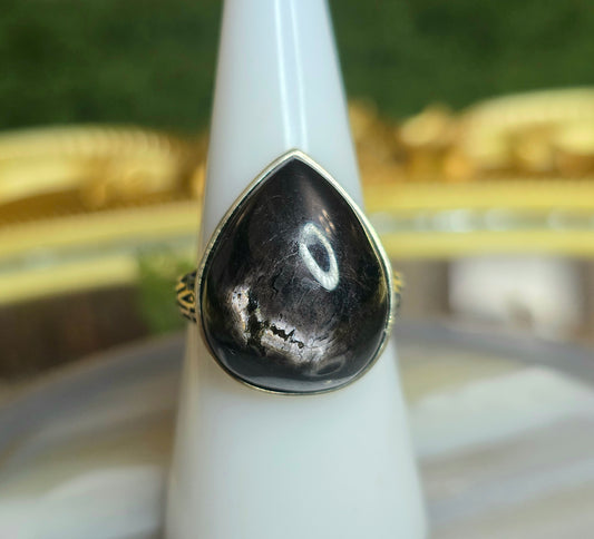 Hypersthene Teardrop Ring