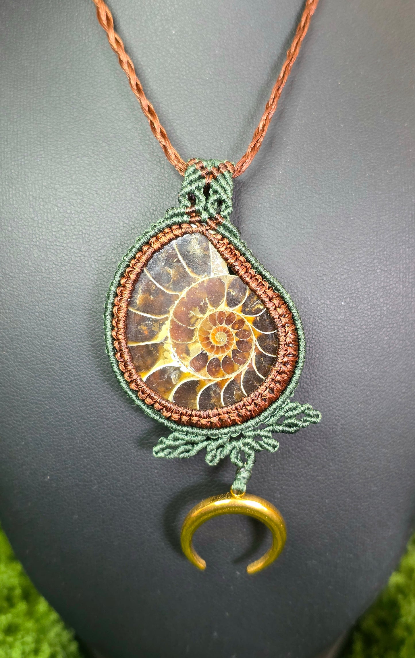 Adjustable Ammonite Necklace A