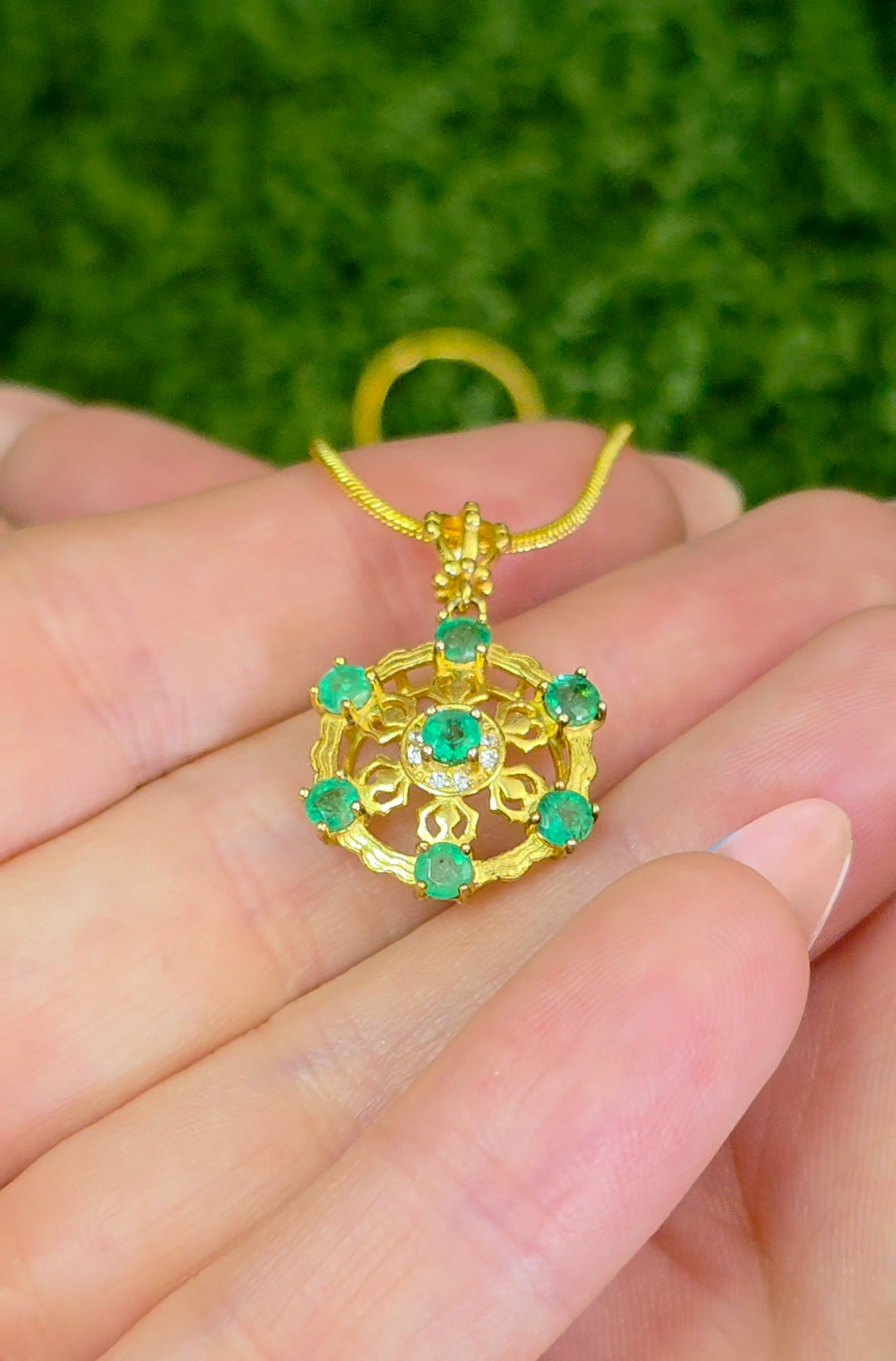 Emerald Filigree Pendant